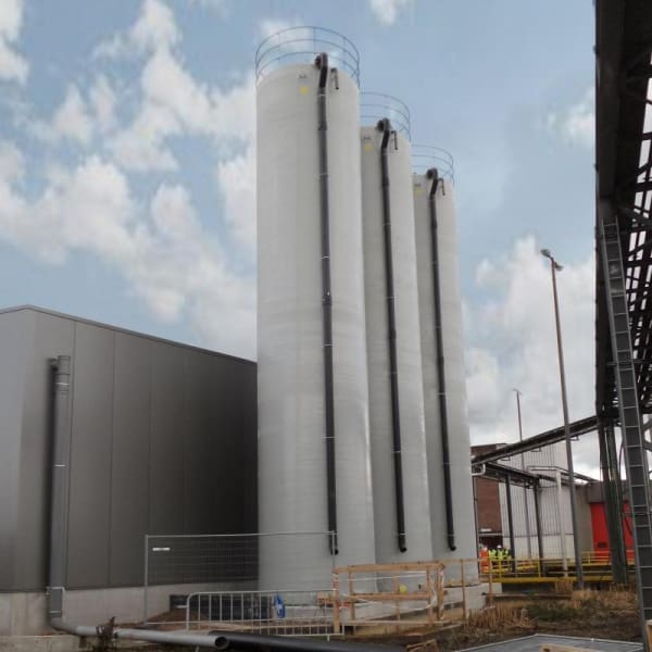 Article image of: Drie M.I.P. drinkwatertanks voor grootste brouwer ter wereld