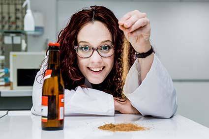 Article image of: Radioactief afvalwater zuiveren met brouwresten