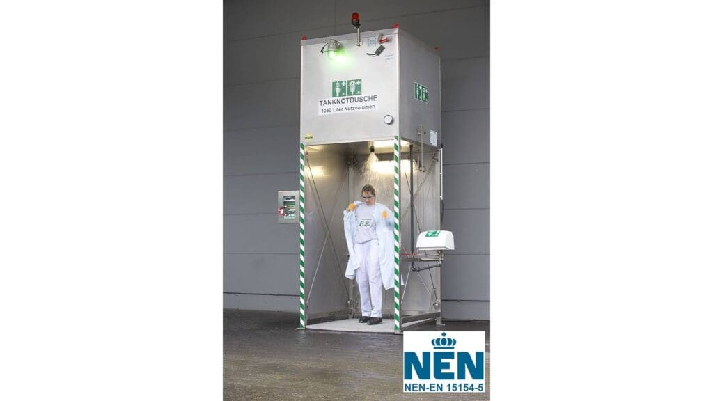 Article image of: Norm voor industriële nooddouches, NEN-EN 151514-5, is uit