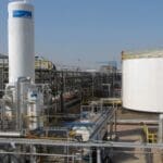 Article image of: Grootste cryogene emissiereductie-installatie van Nederland bij LBC Tank Te