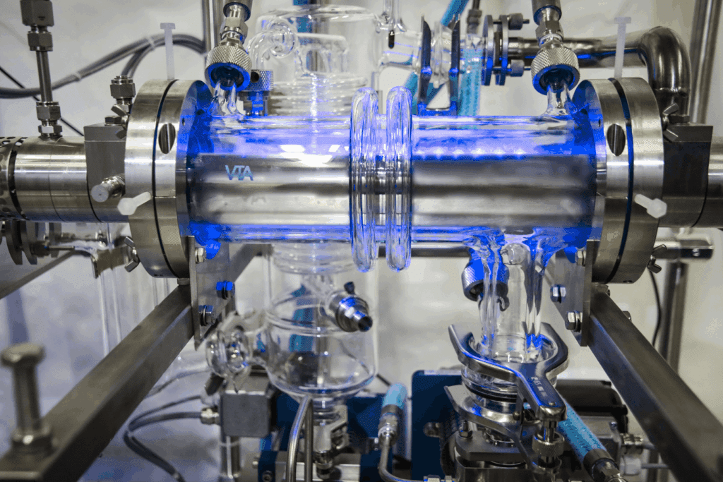 Article image of: Technical seminar about the fundamentals of short path & thin film distillation