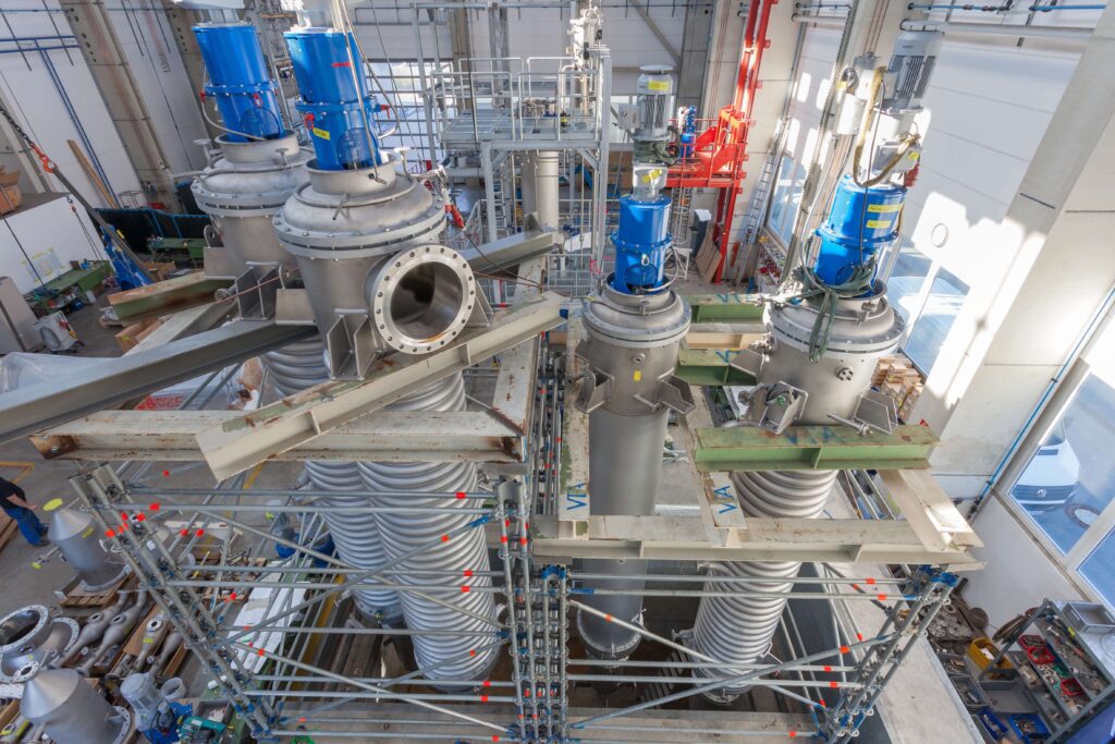 Article image of: Technical seminar about the fundamentals of short path & thin film distillation